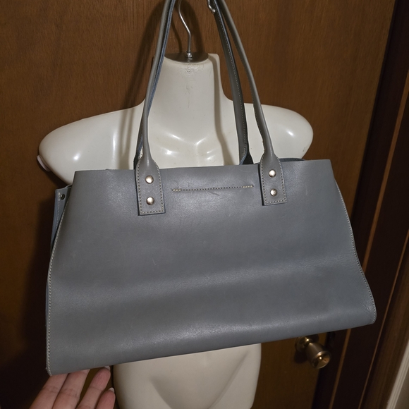 Roots Blue Gray Leather Tote Bag - Picture 2 of 6